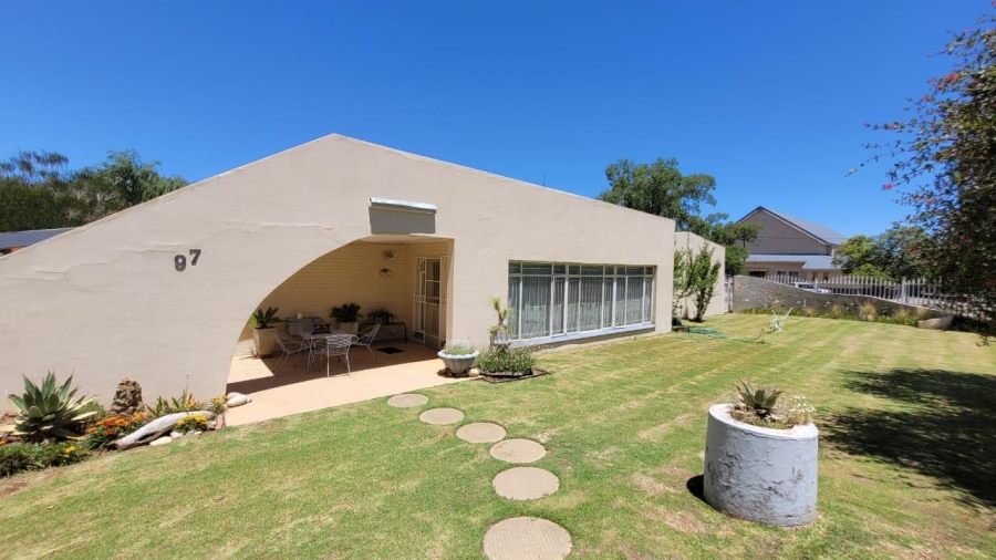 3 Bedroom Property for Sale in Bultfontein Free State